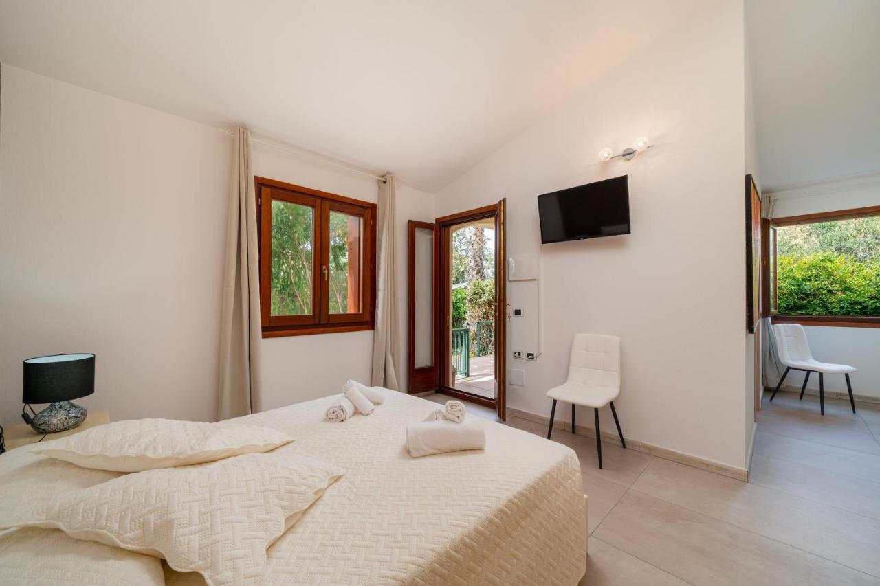 סאן תאודורו Rooms Tavolara מראה חיצוני תמונה